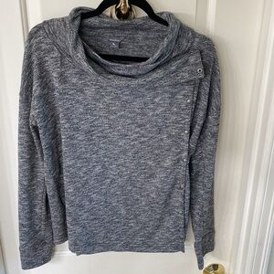 Eddie Bauer Womens Sweater Gray Snap Wrap Cowl Neck Long Sleeve Shawl Stretch M